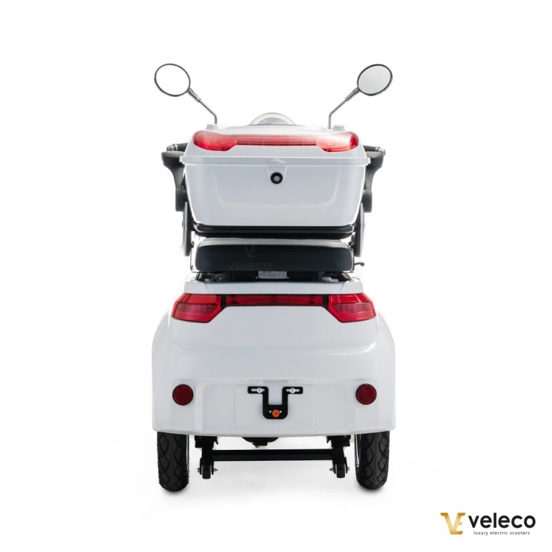 Veleco CRISTAL: 3-Rad-Elektromobil mit vollständiger LED-Beleuchtung