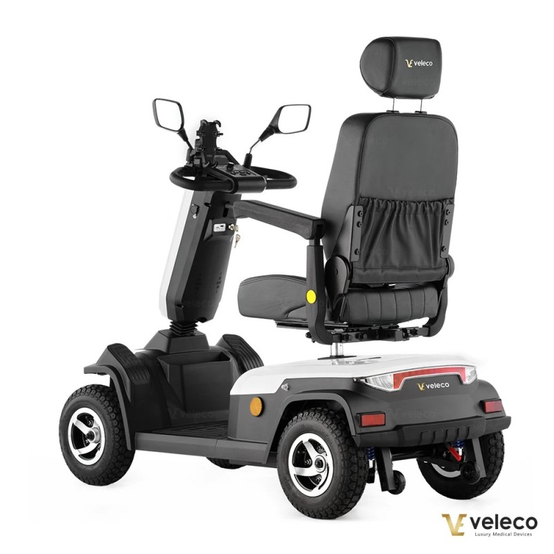 Veleco SHARPY: 4-rädriger Elektromobil mit Kapitänssitz