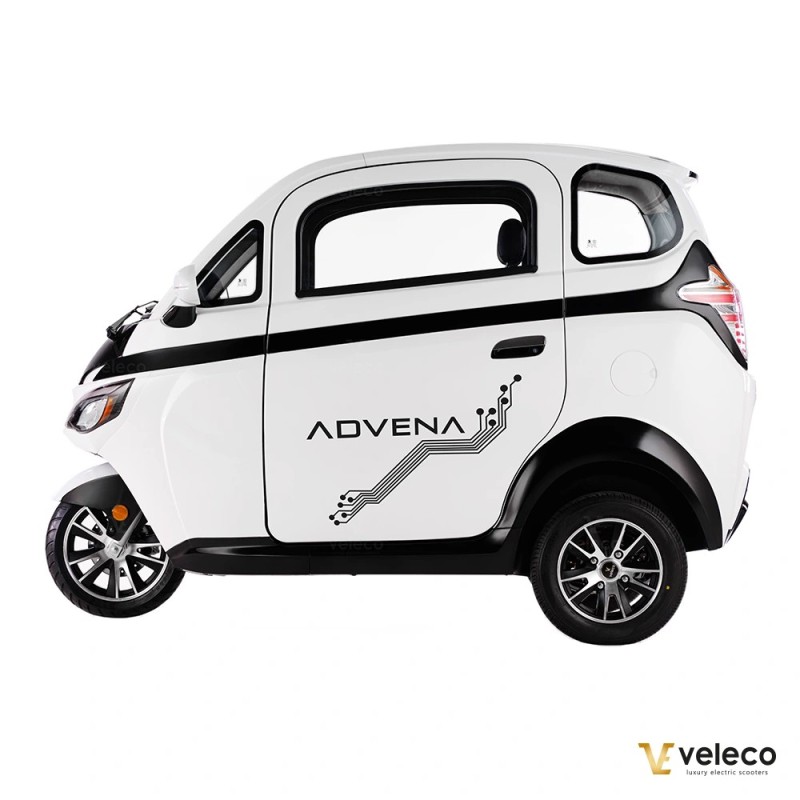 Veleco ADVENA: 2-Sitzer-Elektromoped im geschlossenen Karosserie-Design