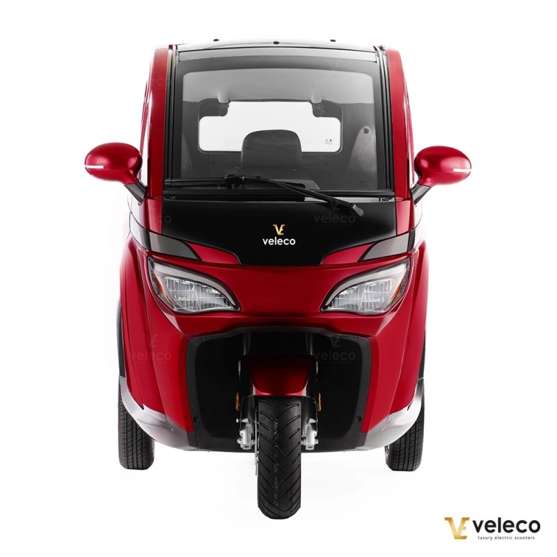 Veleco ADVENA: 2-Sitzer-Elektromoped im geschlossenen Karosserie-Design